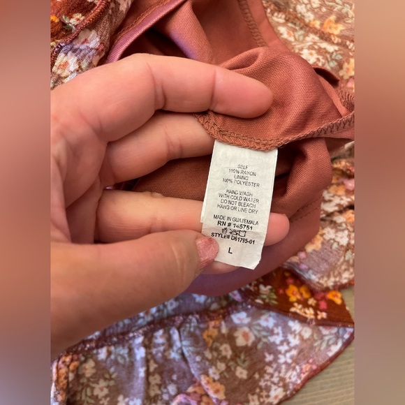 Floral Long Sleeve Dress Size Large - Picture 7 of 8